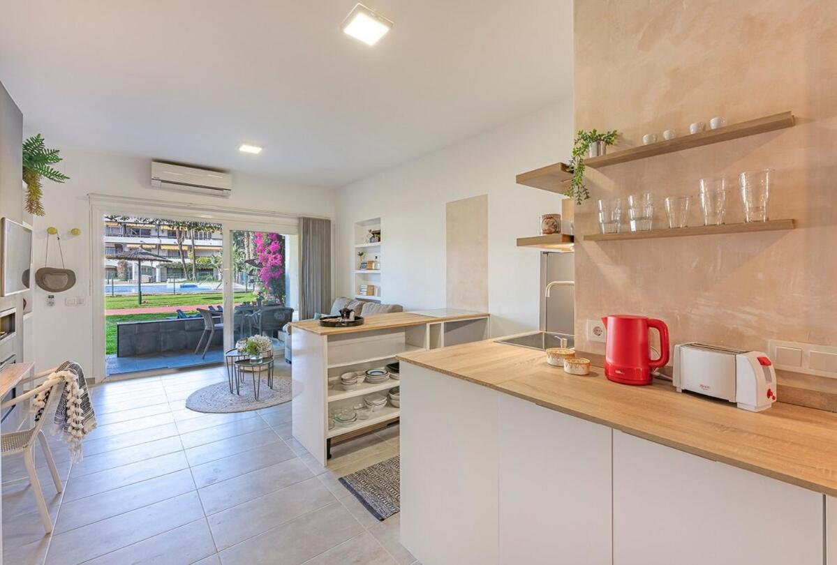 Golden Mile Getaway, Garden View, Pool & Comfort Marbella Luaran gambar