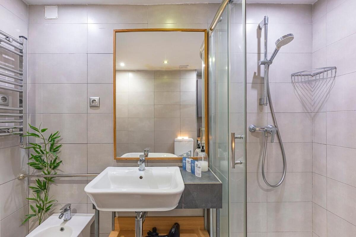 Golden Mile Getaway, Garden View, Pool & Comfort Marbella Luaran gambar